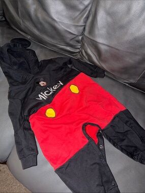 Mickey Mouse Red & Black Toddler Jumpsuit 12-24 month sized Disney rare kids